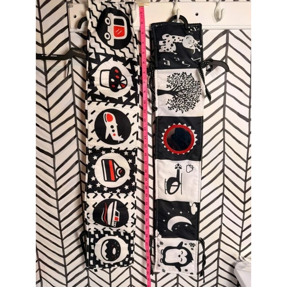 Black & White High Contrast Tie Development Mirror Animals Tummy Time Baby 5074